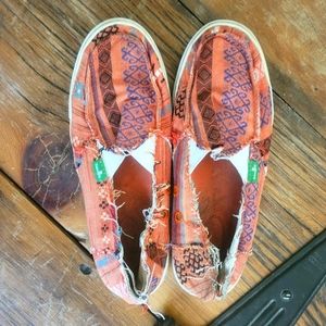 Sanuk loafers